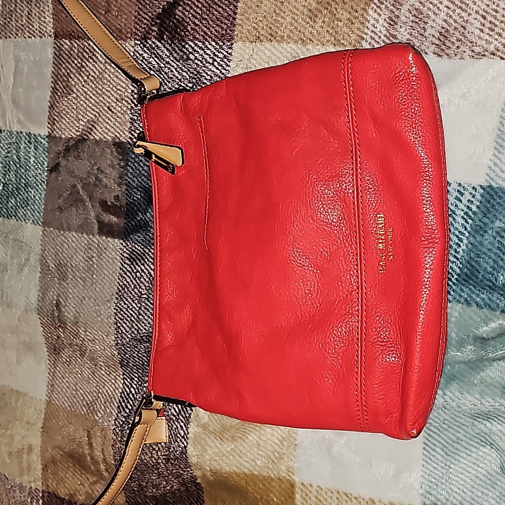 Isaac Mizrahi Kay Square Perforated Cross Body in Coral Red